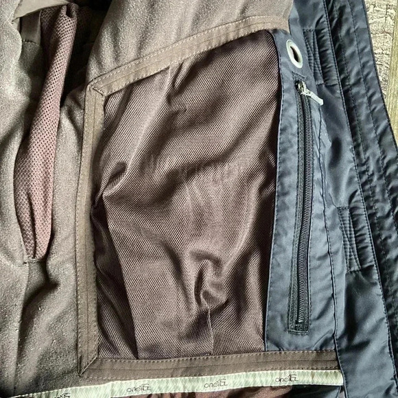 O’NEILL | Ski &  Snowboard Jacket - Picture 12 of 13